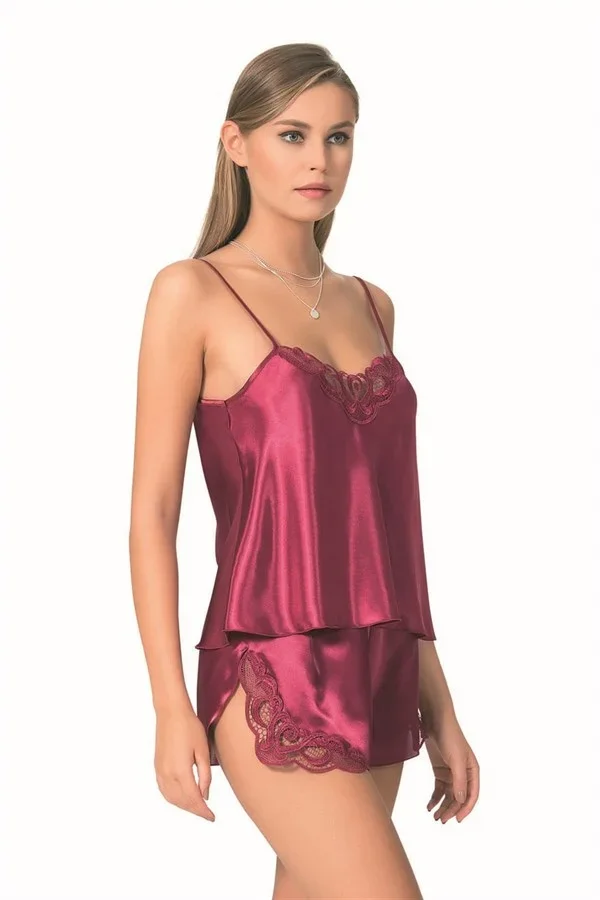 Şık Tasarım Yumuşak Dokulu Dantel İşlemeli Bordo Saten Babydoll Şort Takımı