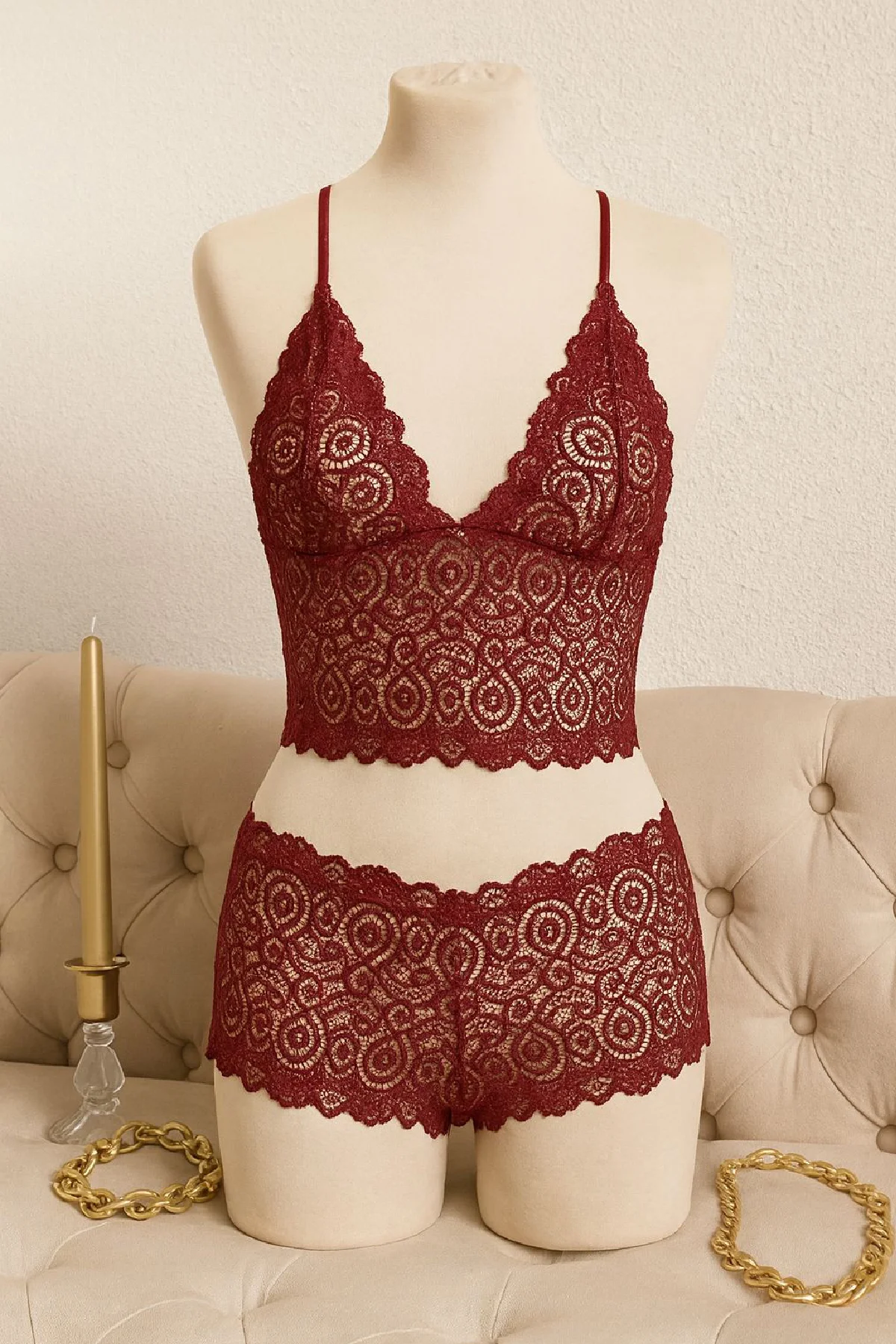 Kadın Bordo Dantel Bralet Şort Takımı – Asil ve Sofistike İç Giyim görsel 3