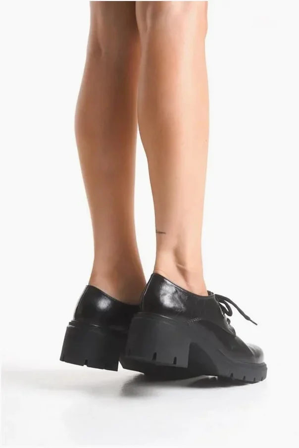 Kadın Rugan Loafer Kırışık Ayakkabı Ayakkabı Bağcıklı Tabanlı Yüksek Casual görsel 2