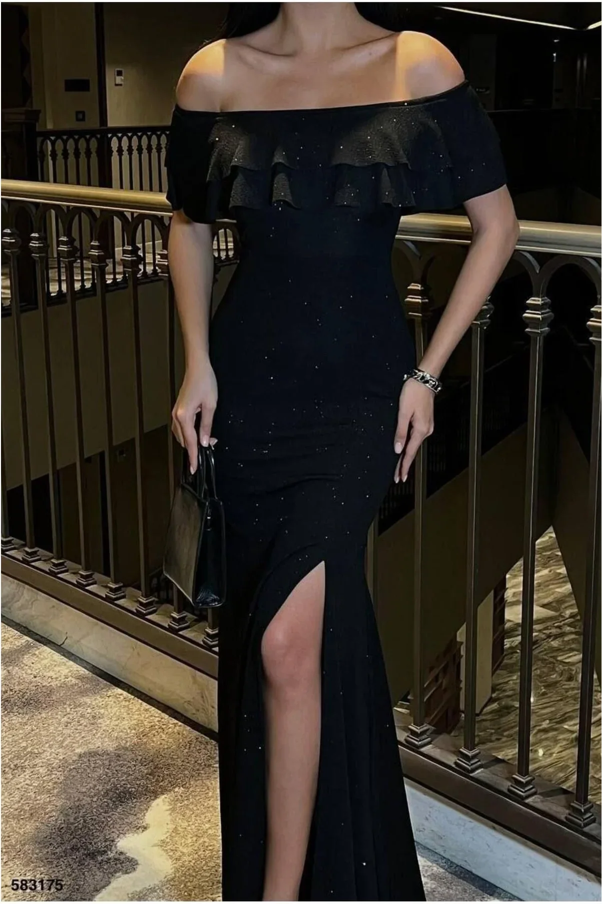 Kadın Modern Stil Krep Kumaş Straplez Yırtmaçlı Abiye Elbise görsel 6