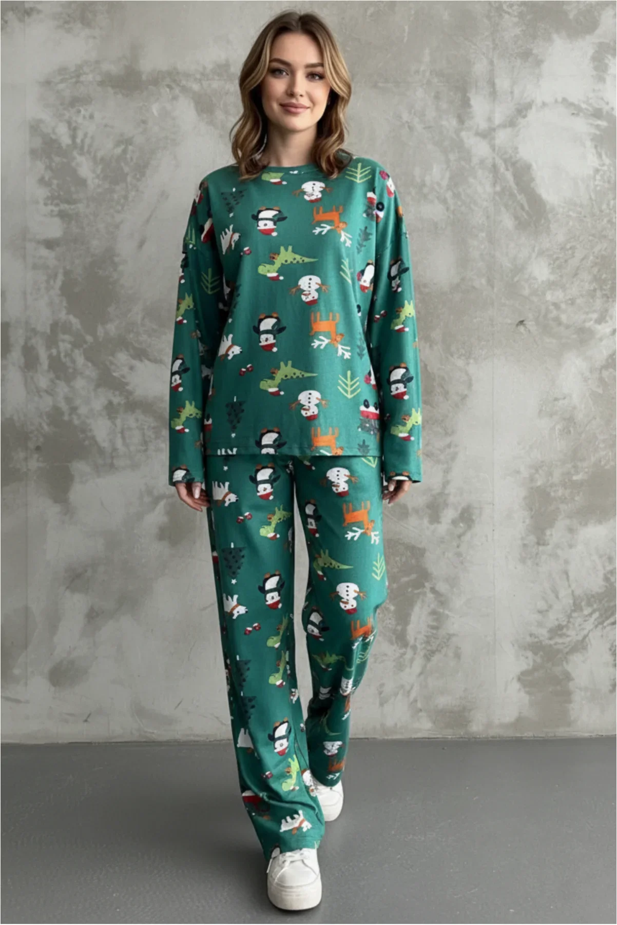 Kadın Şık Yılbaşı Konsept Oversize Yumuşak Doku Pijama Takımı