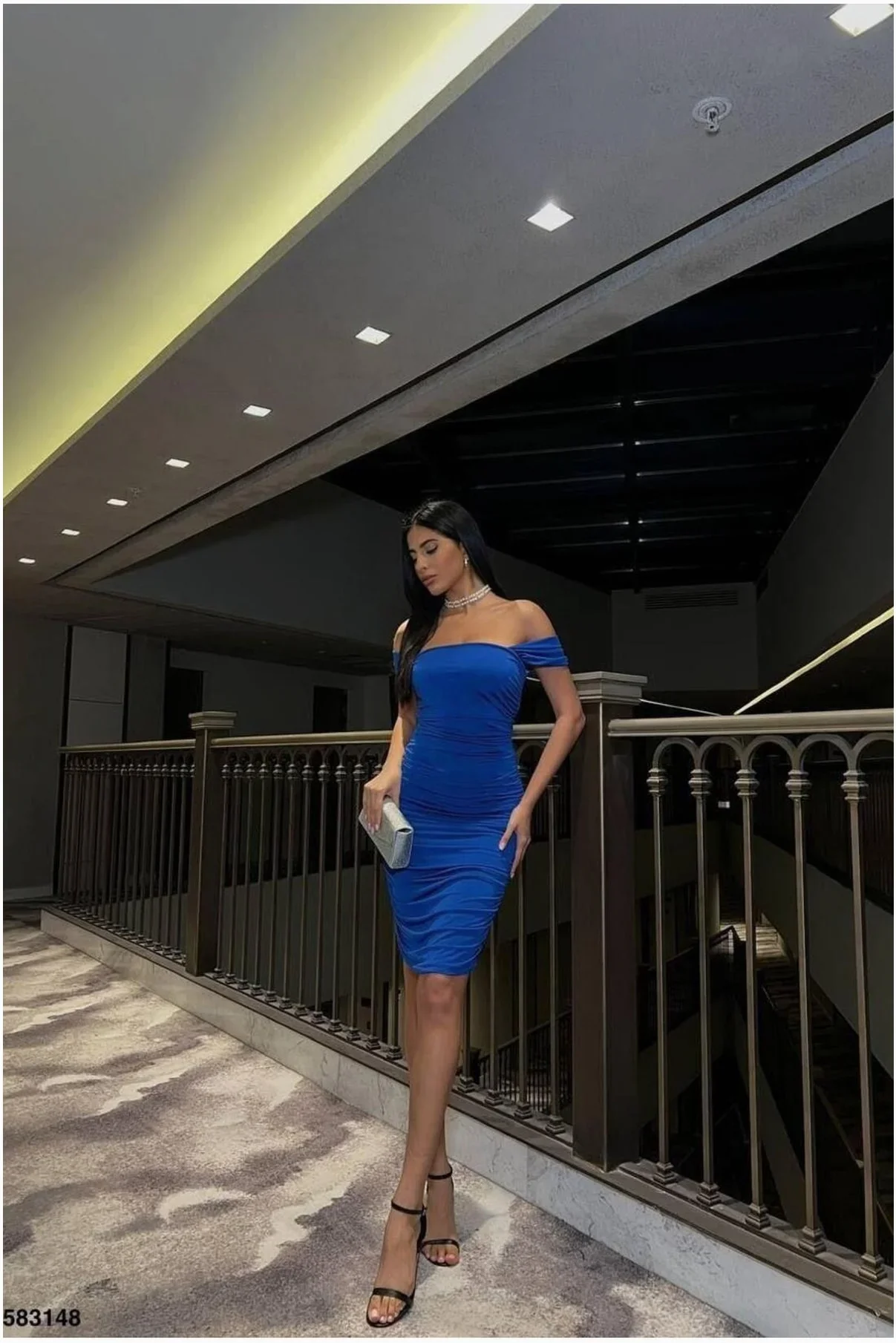 Kadın Modern Stil Esnek Sandy Kumaş Straplez Abiye Elbise