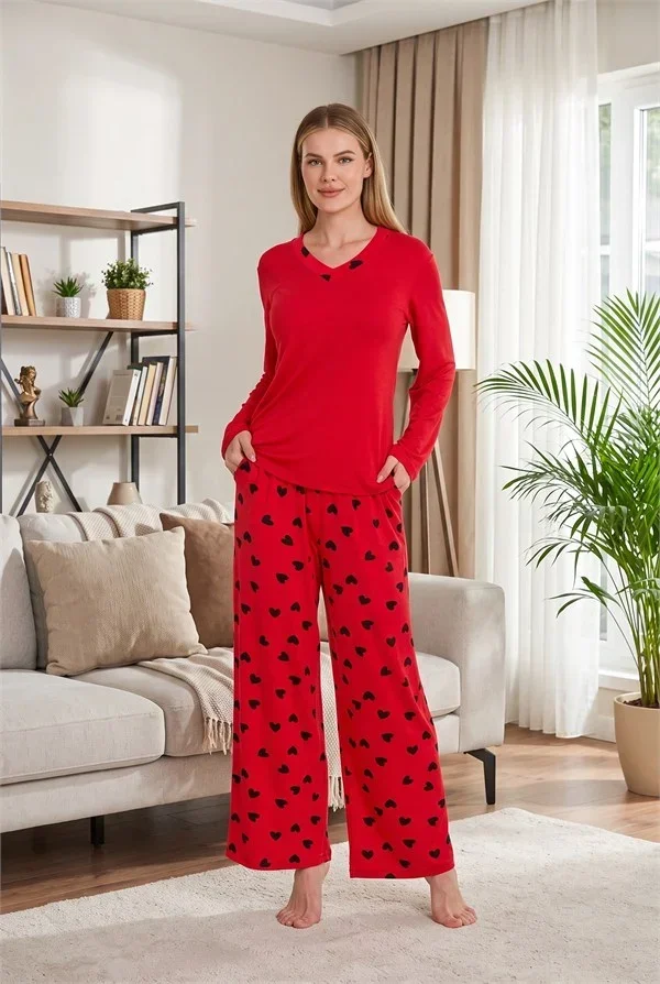 Şık Tasarım Kalp Desenli Geniş Paçalı Yumuşak Dokulu Viskon Kumaş V Yaka 2'li Pijama Takımı