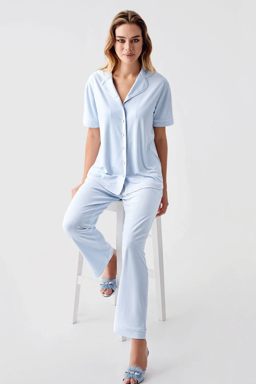 Freshness 324 Kadın 4'Lü Sabahlıklı Şorlu Pijama Takımı görsel 2