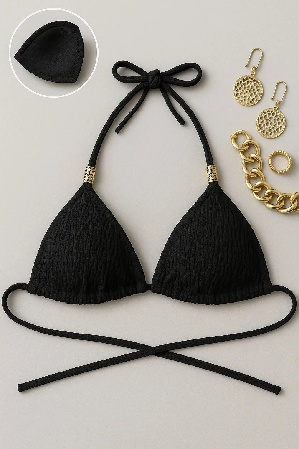 Kadın Siyah Pedli Üçgen Bikini Üstü Halter Bağlamalı Aksesuarlı görsel 2