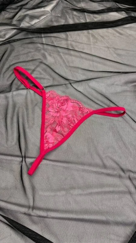 Kadın Pembe Dantel Tanga Külot