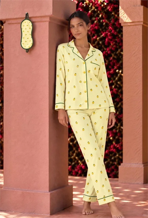 Pamuklu Yumuşak Dokulu Sarı Limon Desenli Yeşil Biyeli Düğmeli Pijama Takımı (Uyku Gözlüğü Hediye) görsel 4