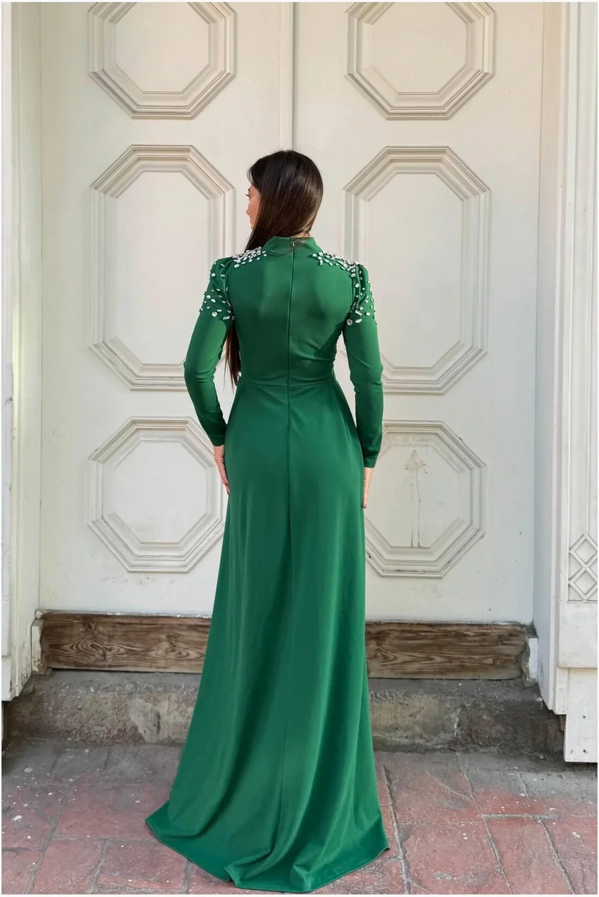 Kadın Yeni Sezon Dik Yaka Taş Detaylı Uzun Kollu Elbise görsel 4