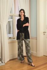 Çiçek Yaprak ve Etnik Desenli Dantelli 3’lü Pijama Takımı - Görsel 9