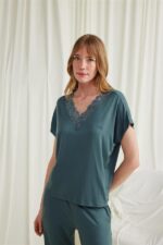 Kısa Kollu V Yakalı Dantelli Pijama Takımı - Görsel 5