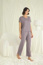 Kısa Kollu V Yakalı Dantelli Pijama Takımı - Görsel 4