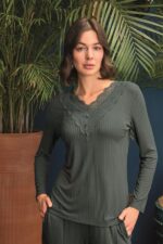 Uzun Kollu Önü Düğmeli V Yaka Pijama Takımı - Görsel 5