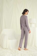Yakası Kolu ve Omzu Dantelli Boydan Düğmeli Pijama Takımı - Görsel 6