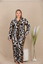 Büyük Beden Siyah Benekli Düğmeli Uzun Kol Viskon Pijama Takımı - Görsel 2