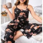 Büyük Beden Siyah Üstüne Çiçek Desenli İnce Askılı 2’li Pijama Takımı - Görsel 2